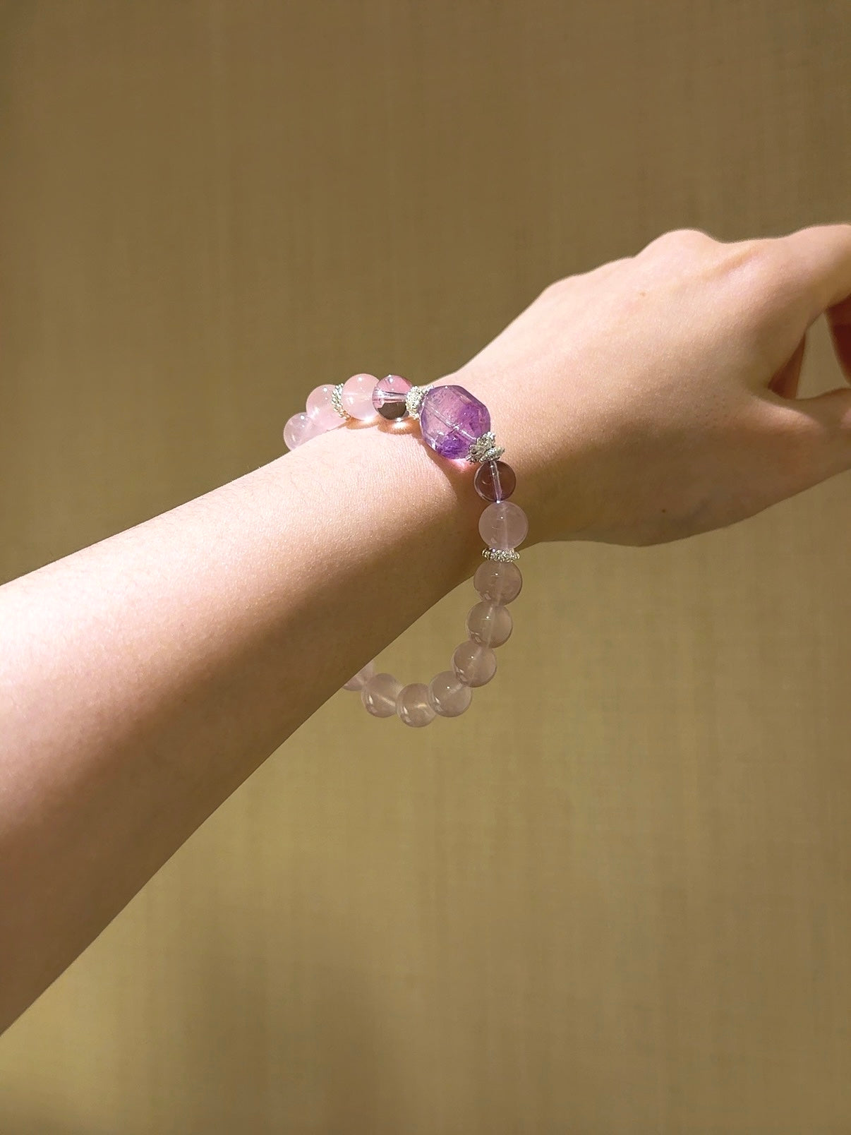 ▫️▪️ Pink crystal amethyst conformal bracelet